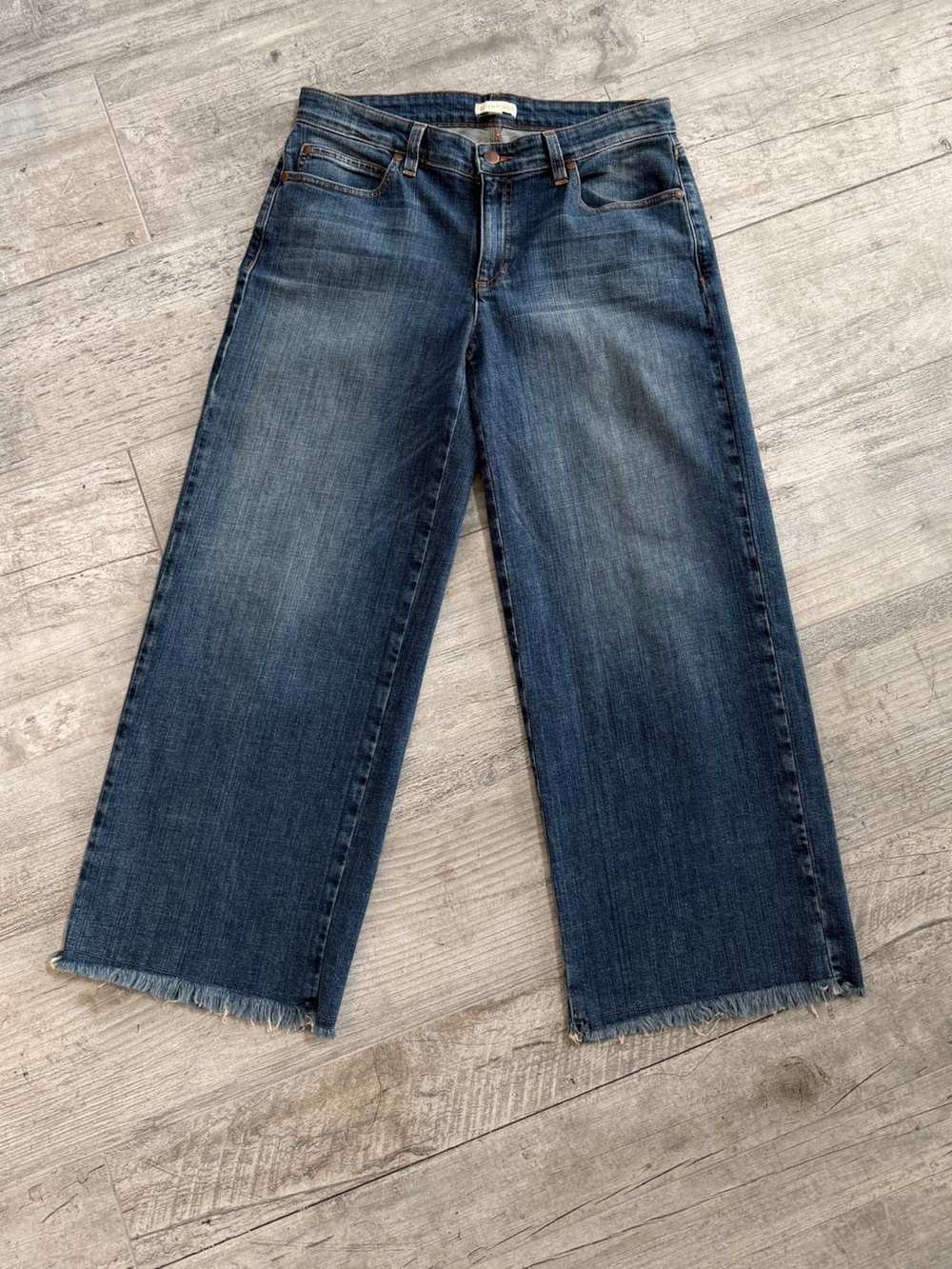 Eileen Fisher Organic Cotton Mid Rise Cropped Wide Leg Frayed Hem Jeans Sz 6